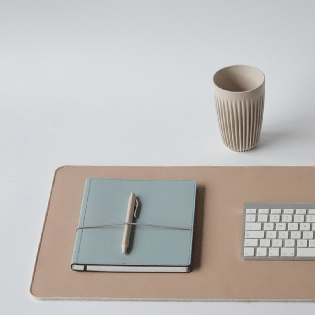 Bureau-onderlegger vegan leer beige