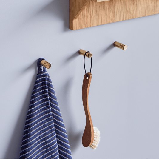 Dot hook brass - haakje messing