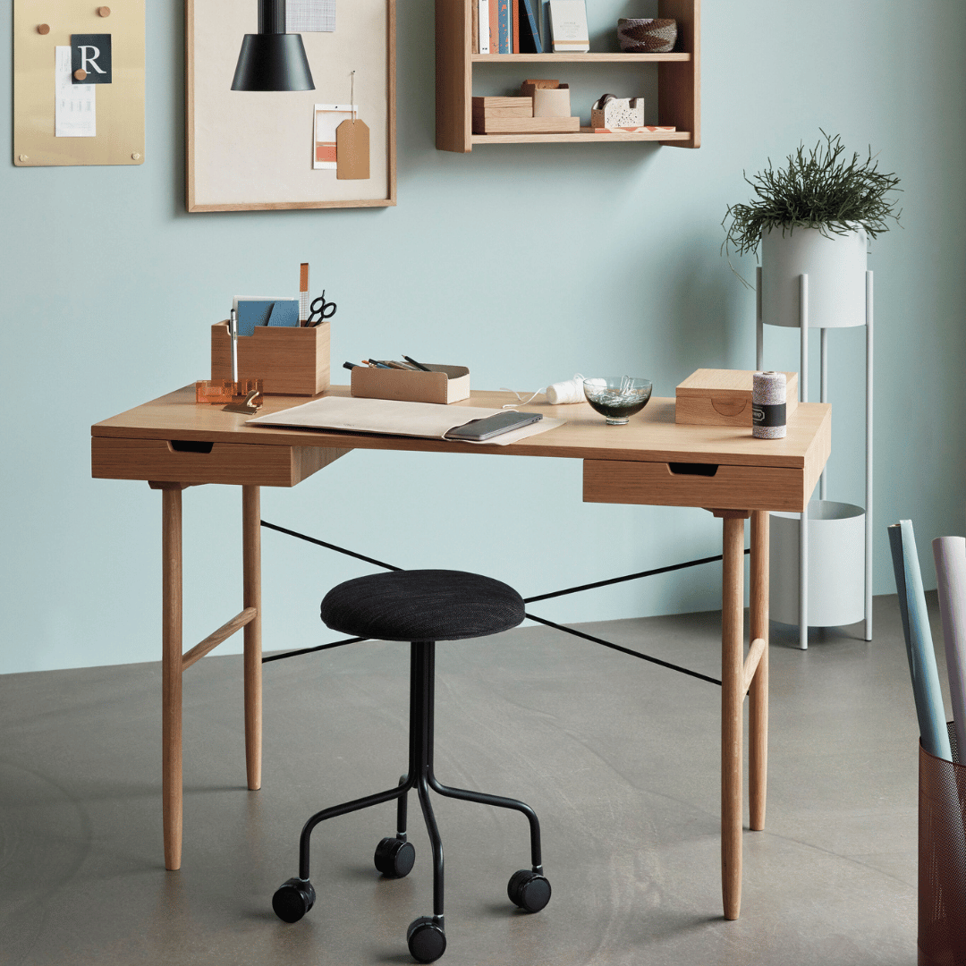 Iris plant stand - plantenstandaard - lichtgrijs