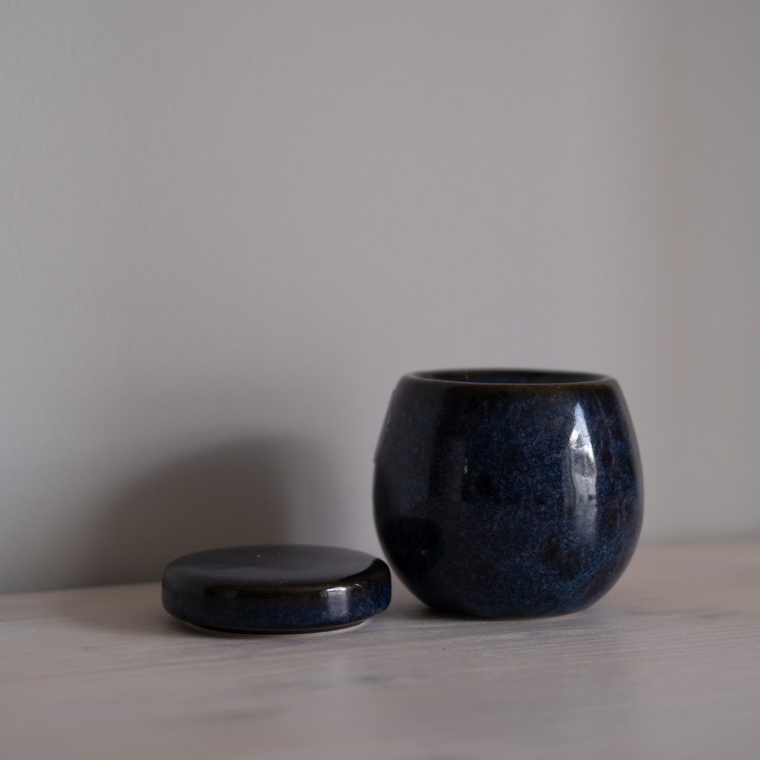 Storage jar - ceramic - blue