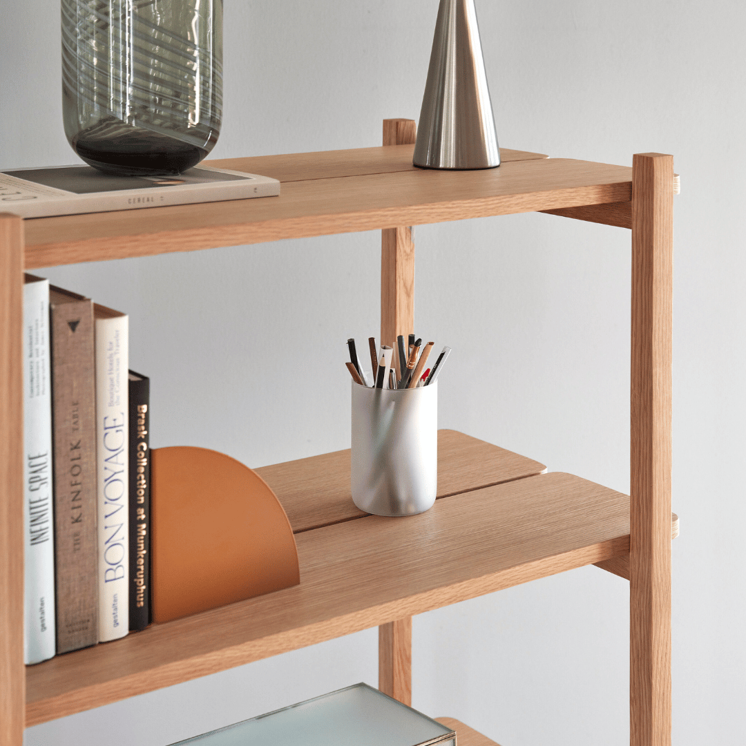 Origami Bookend Orange - boekensteun - Wandplank - The Perfect Desk