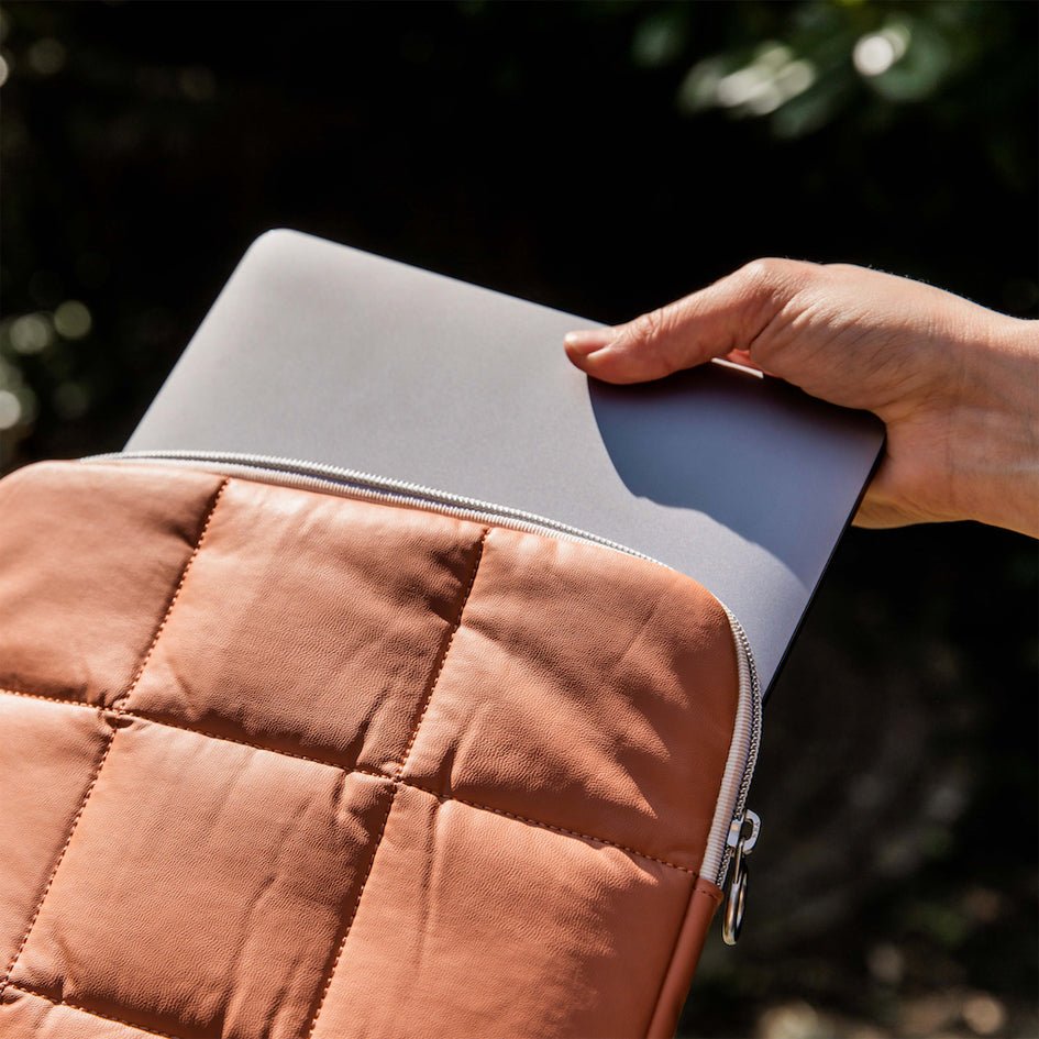 Hoe meet ik de inch van mijn laptop of tablet? TPD deelt een simpele gids - The Perfect Desk