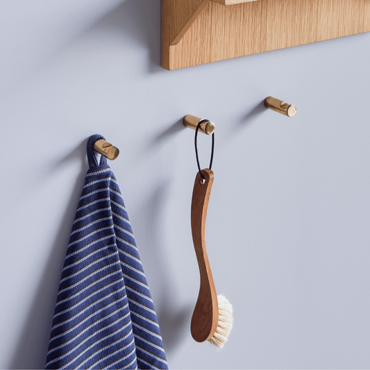 Dot hook brass - haakje messing