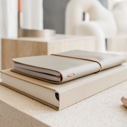 Refillable notebook M - vegan leather - beige / sand color