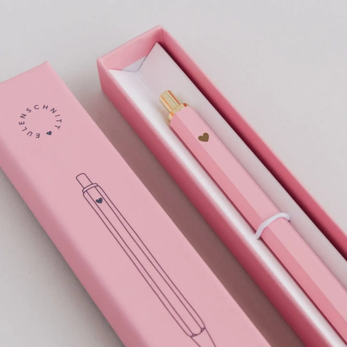 Elegante balpen met hart – stijlvolle pen met hartje - Pennen - The Perfect Desk