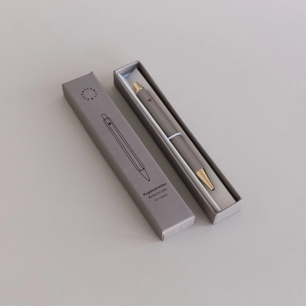 Elegante balpen met hart – stijlvolle pen met hartje - Pennen - The Perfect Desk