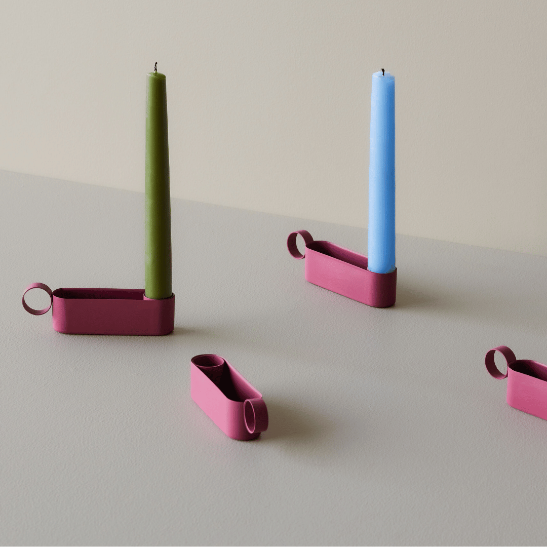 Emosh candlestick - kaarsenstandaard - burgundy - Kaarsenstandaard - The Perfect Desk