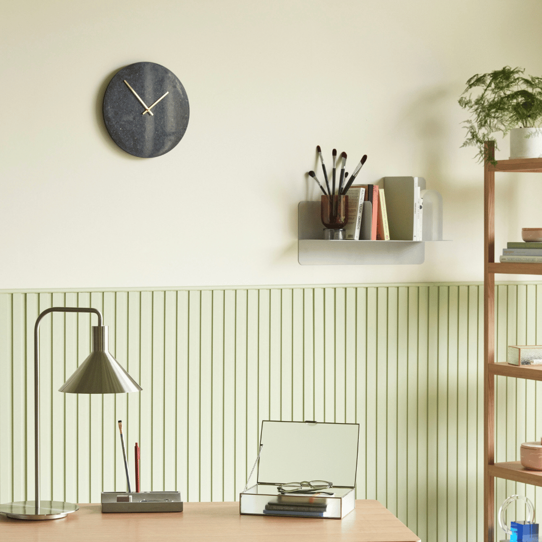 Hübsch Fold Shelf – Minimalistische wandplank - Wandplank - The Perfect Desk