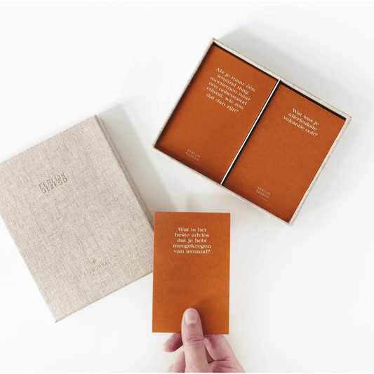 Journalkaarten/ Gesprekskaarten - eerlijk gezegd - Cadeaupakket - The Perfect Desk