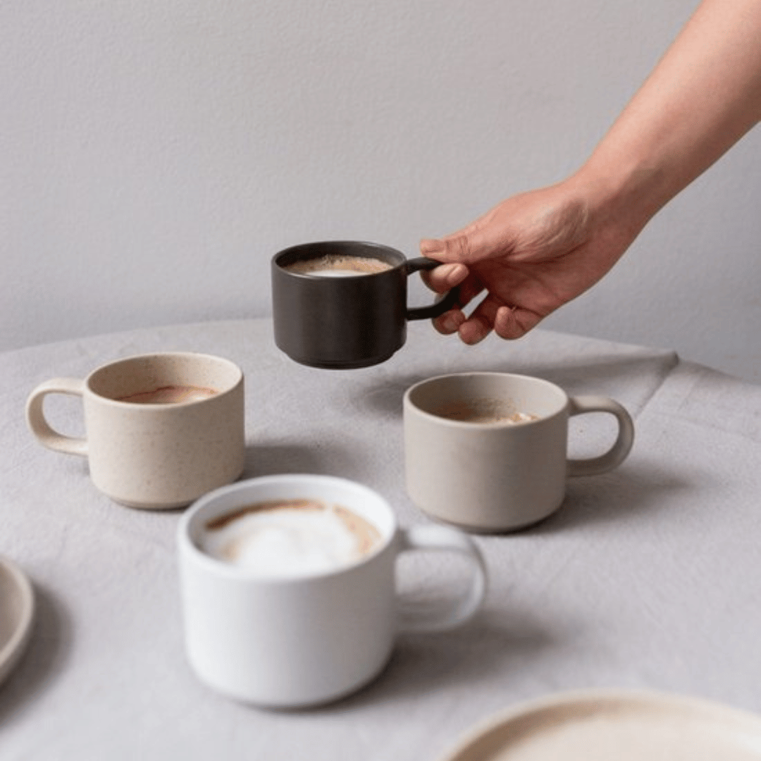 Koffie kopjes - aardetinten en beige - collectie